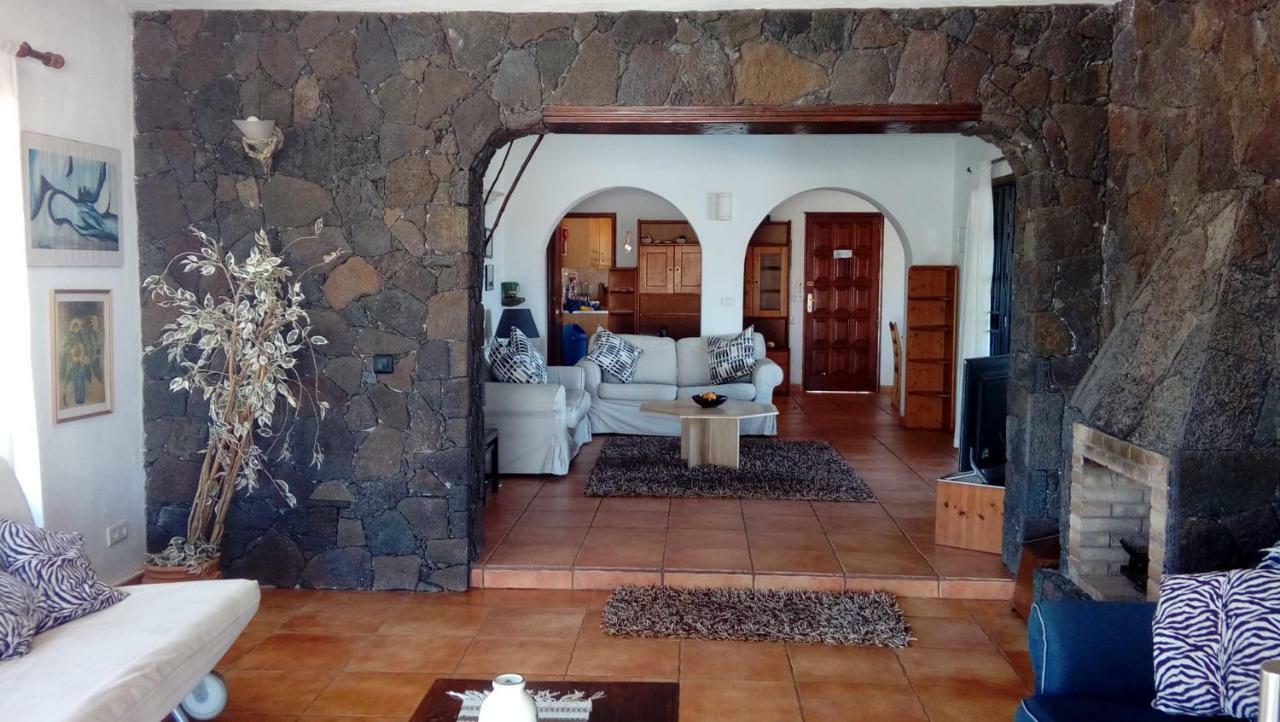 Villa Canto Tias Exterior photo